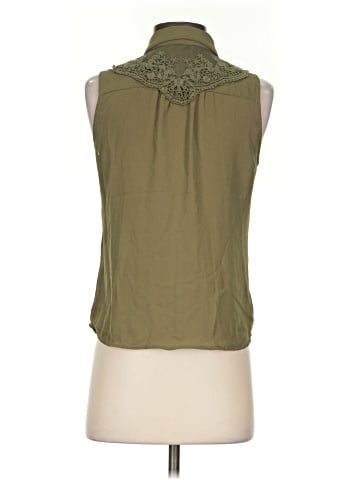 Charlotte Russe Sleeveless Blouse (view 2)