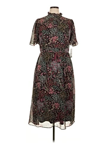 Julia Jordan Casual Dress (view 1)