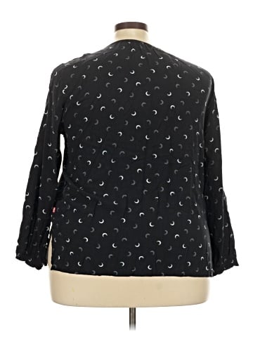 Levi's 3/4 Sleeve Blouse (view 2)