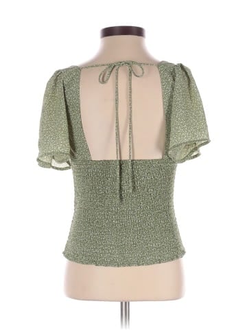 Abercrombie & Fitch Short Sleeve Top (view 2)