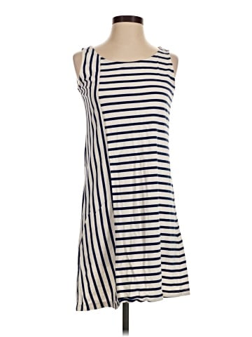 Uniqlo Casual Dress (view 1)