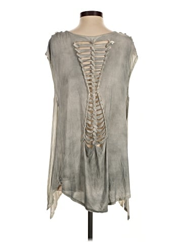 Pol Sleeveless Blouse (view 2)