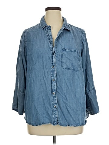Velvet Heart 3/4 Sleeve Button-Down Shirt (view 1)