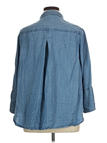 Velvet Heart 3/4 Sleeve Button-Down Shirt (view 2)
