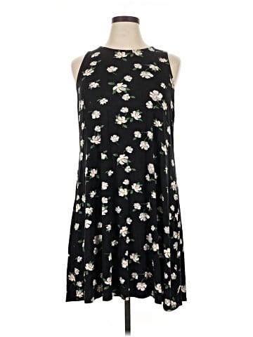 Old Navy Casual Dress (view 1)