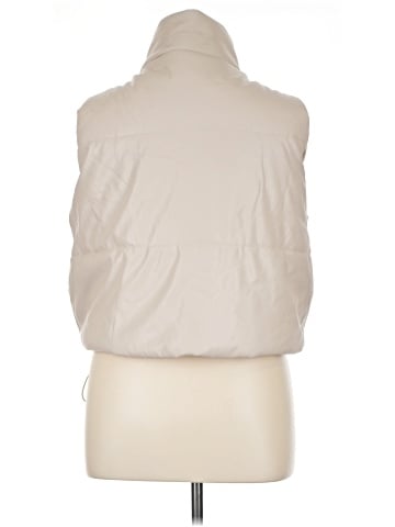 No Boundaries Vest (view 2)