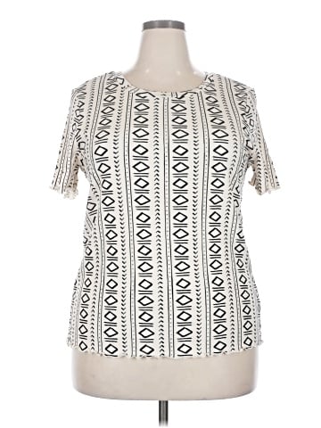 Lularoe Short Sleeve Top (view 1)