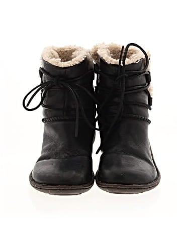 Ugg Australia Ankle Boots (view 2)