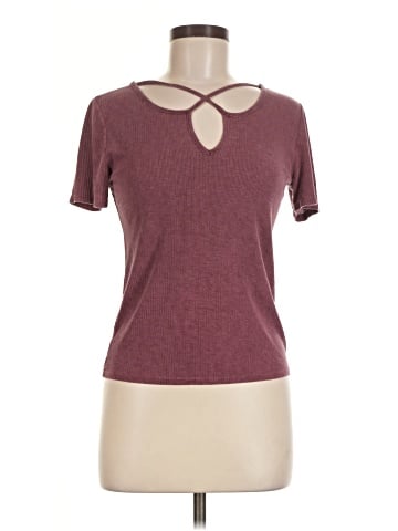 Forever 21 Short Sleeve T-Shirt (view 1)
