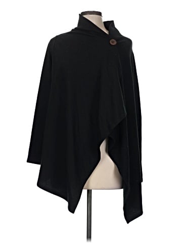 Bobeau Poncho (view 1)