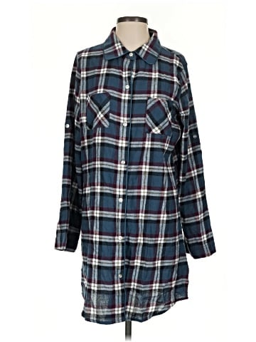 Simply Noelle 3/4 Sleeve Button-Down Shirt (view 1)