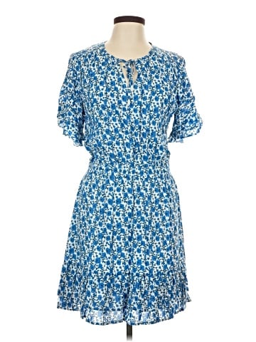 Walker & Wade Casual Dress (view 1)