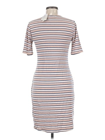Abercrombie & Fitch Casual Dress (view 2)