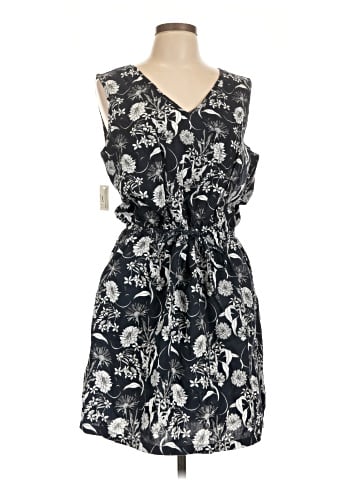Amazon Essentials Casual Dress (view 1)