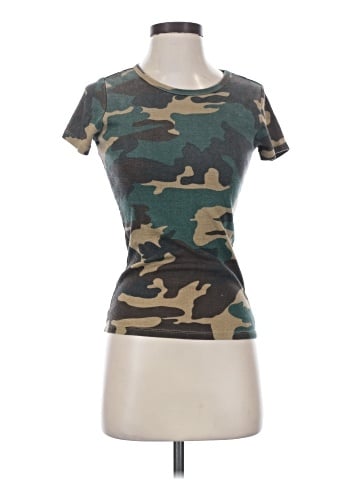 Brandy Melville Short Sleeve T-Shirt (view 1)