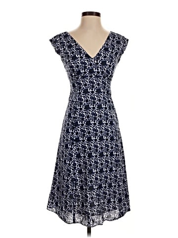 Liz Claiborne Casual Dress (view 1)
