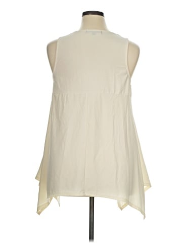 Heart Soul Sleeveless Blouse (view 2)