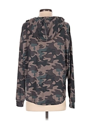 Tresics Long Sleeve T-Shirt (view 2)