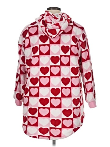 In mocean Poncho (view 2)