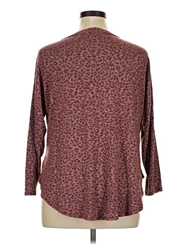 East Adeline 3/4 Sleeve T-Shirt (view 2)