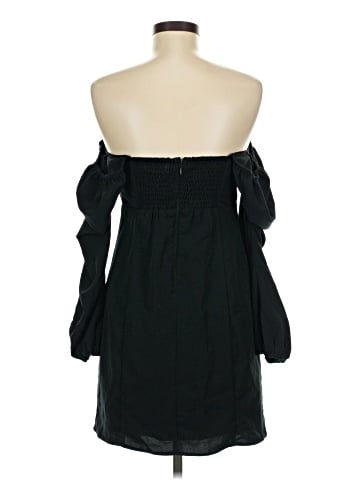 Abercrombie & Fitch Cocktail Dress (view 2)