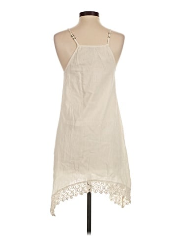 Red Saks Fifth Avenue Casual Dress (view 2)