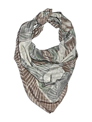 Liz Claiborne Scarf (view 1)