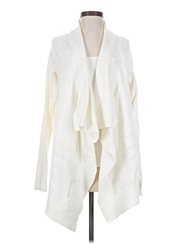 Blanc Noir Kimono (view 1)