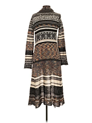 Lovestitch Cardigan (view 2)