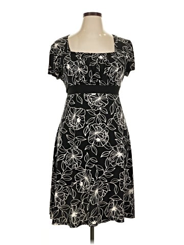 Apt. 9 Cocktail Dress (view 1)
