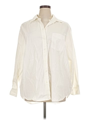 Gap Long Sleeve Button-Down Shirt (view 1)