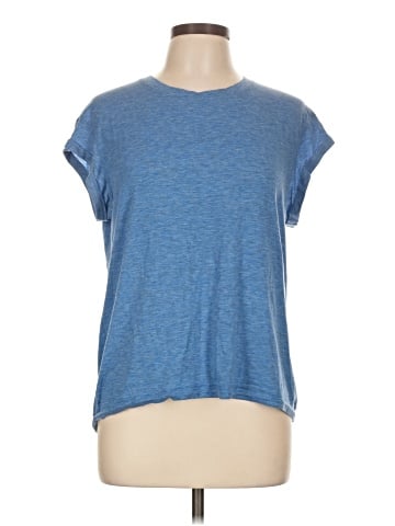 Lululemon Athletica Short Sleeve T-Shirt (view 1)