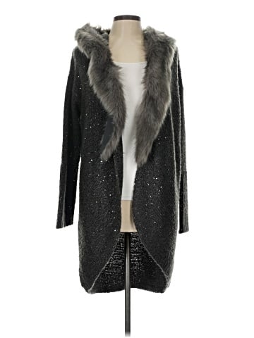Jennifer Lopez Cardigan (view 1)
