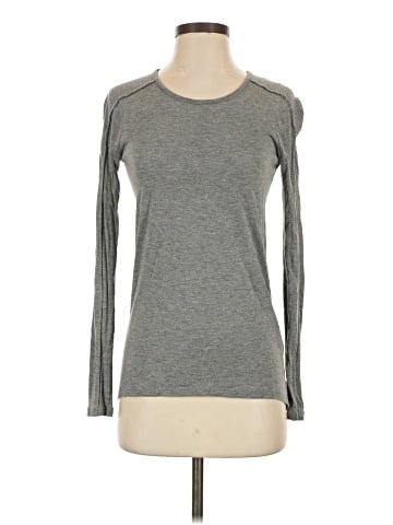 Vince. Long Sleeve T-Shirt (view 1)