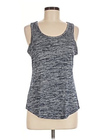 Gap Outlet Active Tank (view 1)
