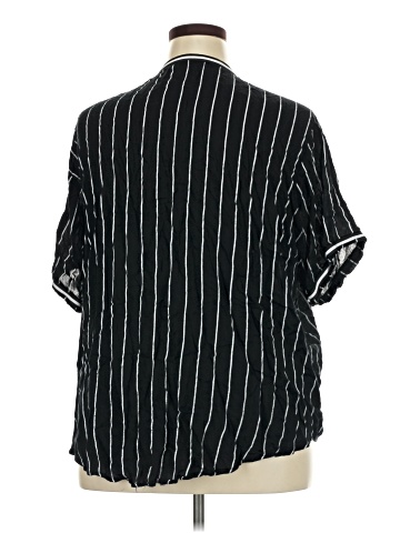 Rouge Short Sleeve Blouse (view 2)