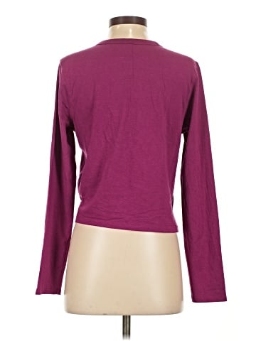 Lululemon Athletica Long Sleeve T-Shirt (view 2)