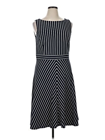Ann Taylor Casual Dress (view 1)