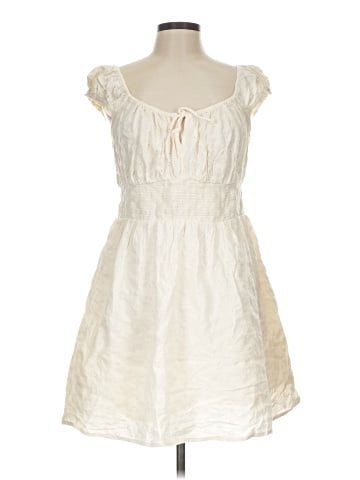 Old Navy Casual Dress (view 1)