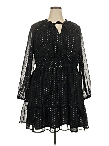 Old Navy Casual Dress (view 1)