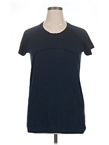 Lululemon Athletica Short Sleeve T-Shirt (view 1)