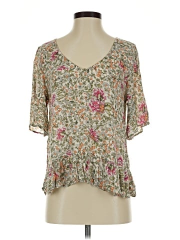 Hinge Short Sleeve Blouse (view 1)