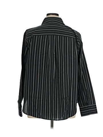 Torrid Long Sleeve Button-Down Shirt (view 2)