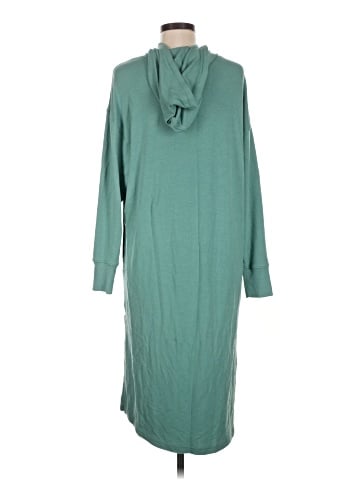 Active by Old Navy Casual Dress (view 2)