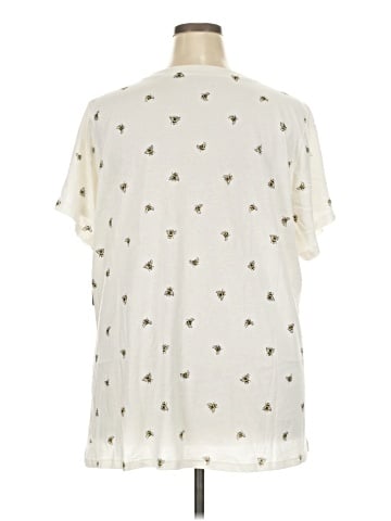 Torrid Short Sleeve T-Shirt (view 2)