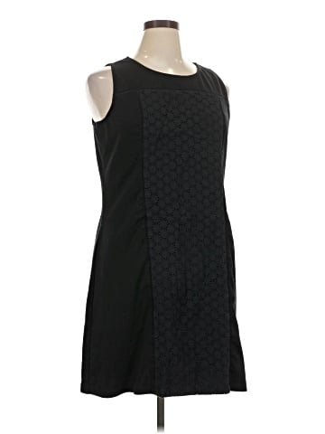 Old Navy Casual Dress (view 1)