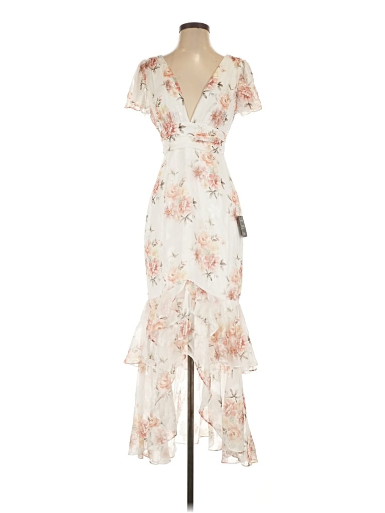 Pre-owned Lulus Cocktail Dress In Ivory