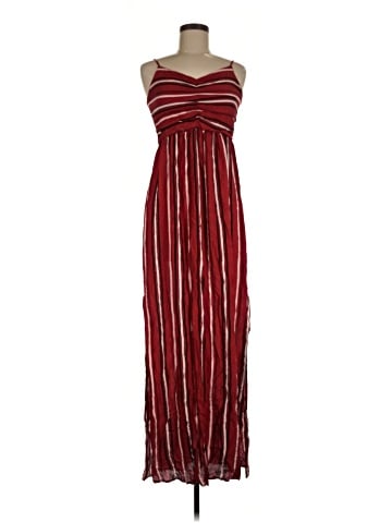 Xhilaration Cocktail Dress (view 1)