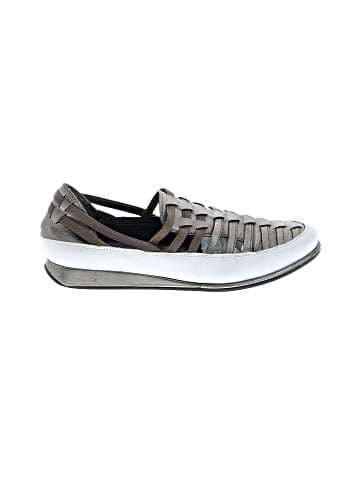 Stuart Weitzman Flats (view 1)