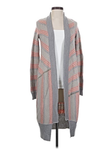 Sparrow Cardigan (view 1)
